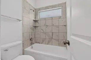 941 Legends Ln, Georgetown, TX 78628 - Photo 13