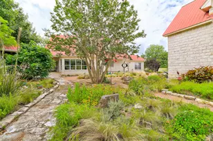 351 Laurel Creek, Hutto, TX 78634 - Photo 35