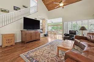 351 Laurel Creek, Hutto, TX 78634 - Photo 5