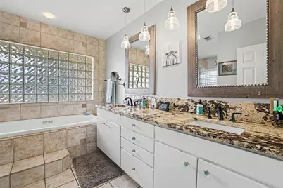 351 Laurel Creek, Hutto, TX 78634 - Photo 13