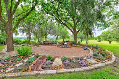 351 Laurel Creek, Hutto, TX 78634 - Photo 31