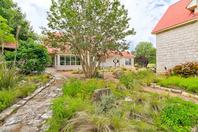 351 Laurel Creek, Hutto, TX 78634 - Photo 35