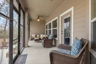 138 Wood Hollow Ct, Bastrop, TX 78602 - Photo 5