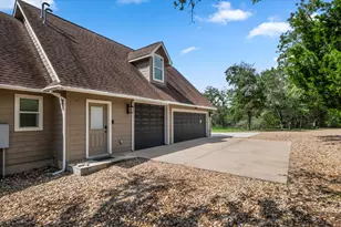 138 Wood Hollow Ct, Bastrop, TX 78602 - Photo 35