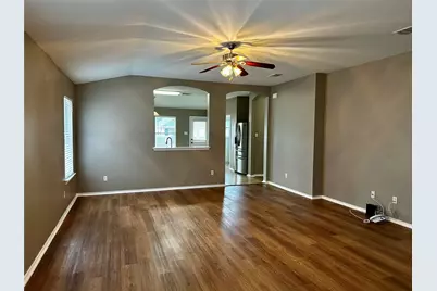 114 Mossy Rock Cove, Hutto, TX 78634 - Photo 3