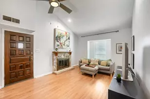 1706 Timberwood Dr, Austin, TX 78741 - Photo 7