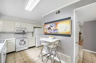 1706 Timberwood Dr, Austin, TX 78741 - Photo 13
