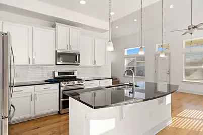 7113 Cherry Beam Path, Austin, TX 78744 - Photo 9