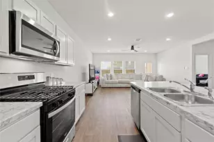 790 Arnold Loop, Kyle, TX 78640 - Photo 11