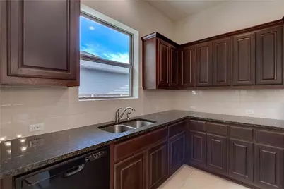 6907 Idea Road, Austin, TX 78741 - Photo 9