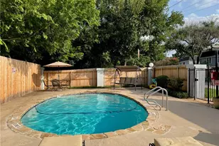 6109 Bullard Dr, Austin, TX 78757 - Photo 35