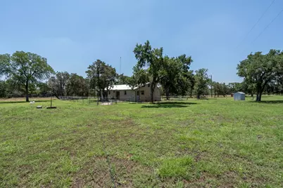 801 Billie Brooks Lane, Driftwood, TX 78619 - Photo 23