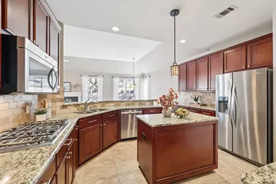 2304 Oak Springs Cove, Round Rock, TX 78681 - Photo 3