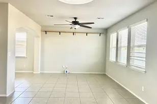 17612 Bridgefarmer Blvd, Pflugerville, TX 78660 - Photo 3