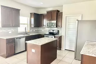 17612 Bridgefarmer Blvd, Pflugerville, TX 78660 - Photo 5