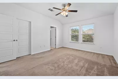 5417 Falling Leaf Lane, Austin, TX 78744 - Photo 17