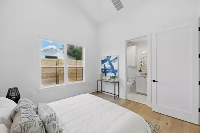 2105 Sl Davis Ave #2, Austin, TX 78702 - Photo 13