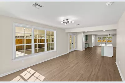 347 Monroe Street, Giddings, TX 78942 - Photo 17