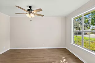 347 Monroe St, Giddings, TX 78942 - Photo 25