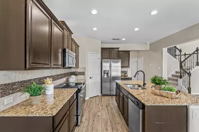 9913 Aly May Drive, Austin, TX 78748 - Photo 13