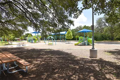 6027 Bluebell Circle, Austin, TX 78741 - Photo 29
