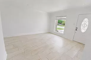 6027 Bluebell Cir, Austin, TX 78741 - Photo 5