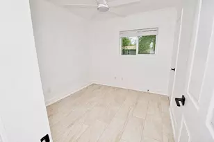 6027 Bluebell Cir, Austin, TX 78741 - Photo 13