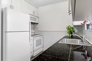 3902 Peterson Ave, Austin, TX 78756 - Photo 17