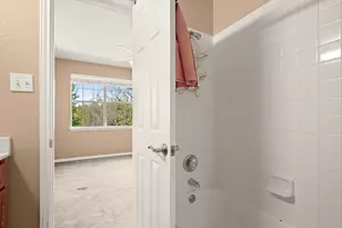 8518 Cahill Dr, Austin, TX 78729 - Photo 17