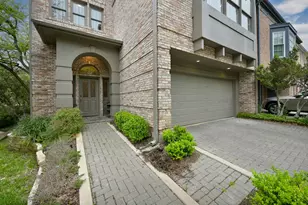 2712 Hillview Green Ln, Austin, TX 78703 - Photo 3