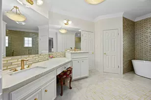 2712 Hillview Green Ln, Austin, TX 78703 - Photo 23