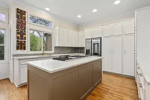 2712 Hillview Green Ln, Austin, TX 78703 - Photo 15