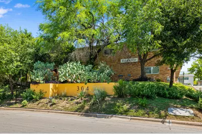 304 E 33rd Street #23, Austin, TX 78705 - Photo 11