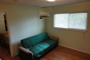 304 E 33rd St, Austin, TX 78705 - Photo 3