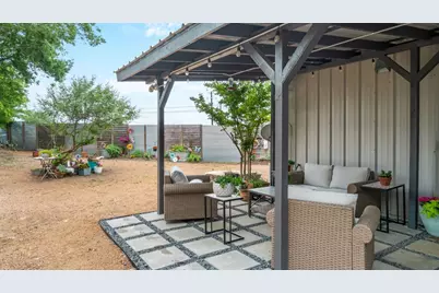 180 Henly Loop, Dripping Springs, TX 78620 - Photo 37