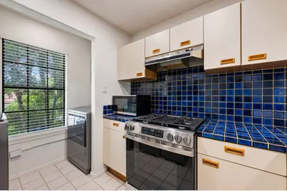 4306 Bonnell Vista Cove #C4, Austin, TX 78731 - Photo 13