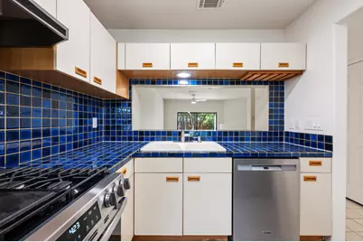 4306 Bonnell Vista Cove #C4, Austin, TX 78731 - Photo 15