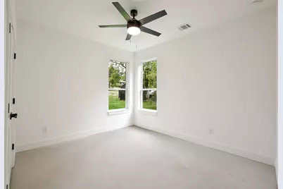 10901 W Lakeview Drive, Jonestown, TX 78645 - Photo 13