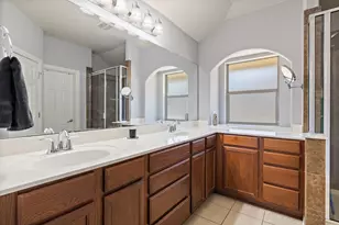 212 Lismore St, Hutto, TX 78634 - Photo 25