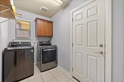 212 Lismore Street, Hutto, TX 78634 - Photo 31