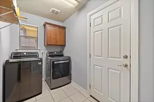 212 Lismore St, Hutto, TX 78634 - Photo 31