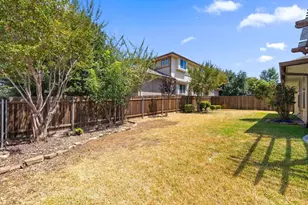 212 Lismore St, Hutto, TX 78634 - Photo 37