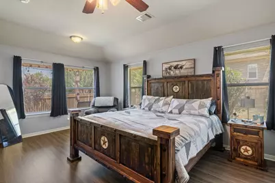 212 Lismore Street, Hutto, TX 78634 - Photo 23