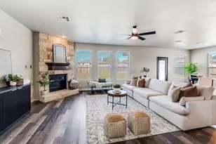 306 Oak Creek Way, New Braunfels, TX 78130 - Photo 9