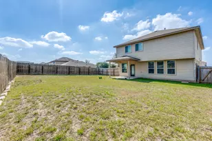 306 Oak Creek Way, New Braunfels, TX 78130 - Photo 23