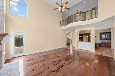 126 Vailco Lane, Austin, TX 78738 - Photo 5