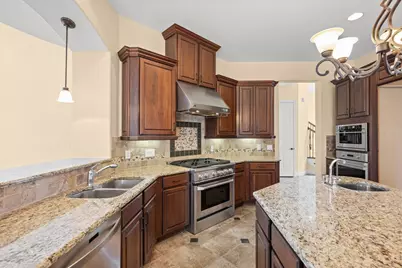 126 Vailco Lane, Austin, TX 78738 - Photo 7