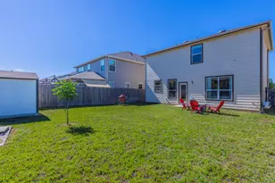 728 Bailey Park Dr, Jarrell, TX 76537 - Photo 17