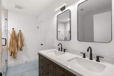 2001 Parker Lane #101, Austin, TX 78741 - Photo 17