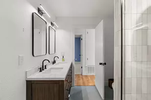 2001 Parker Ln, Austin, TX 78741 - Photo 19